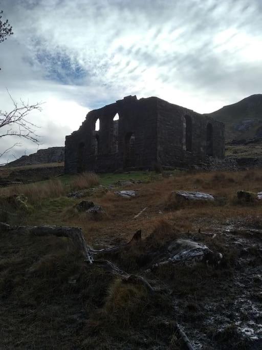 Daisys Cottage. Blaenau Ffestiniog. Exterior foto